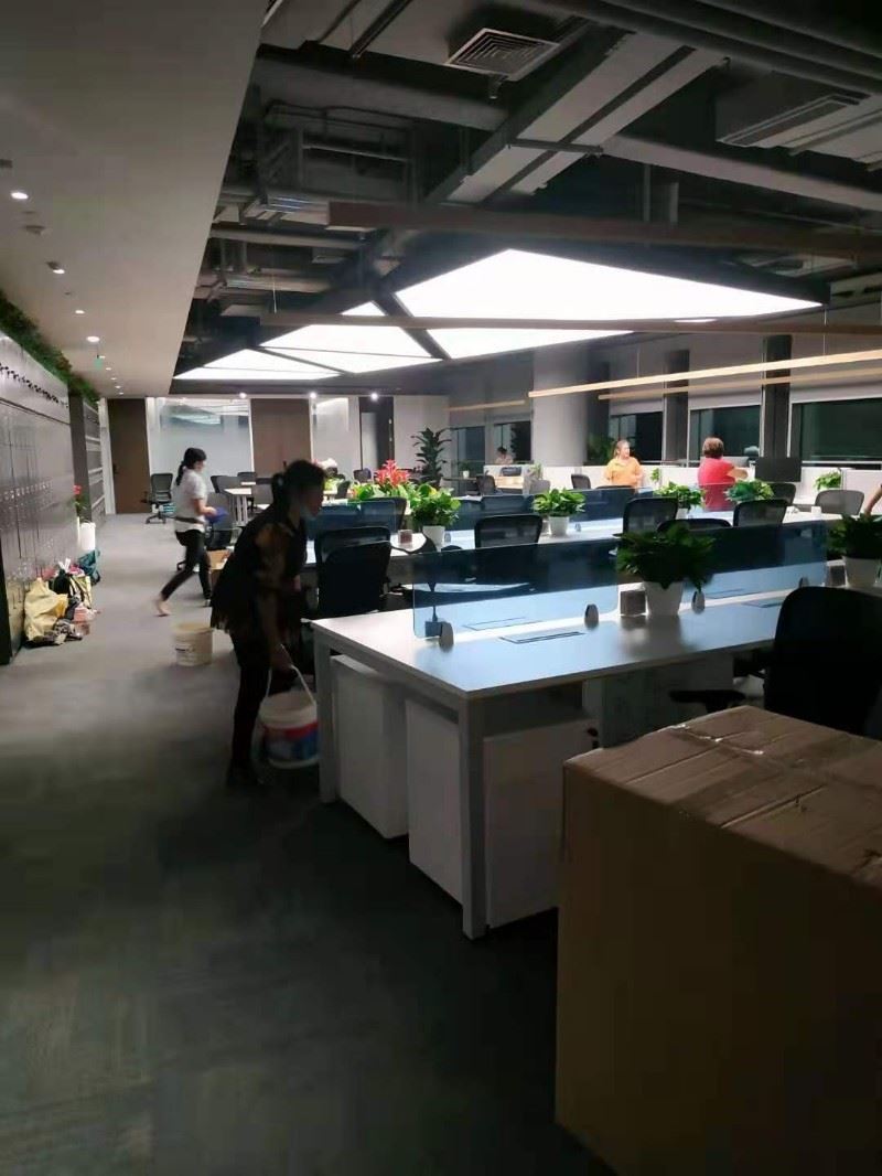 开荒保洁:新居室内开荒保洁、旧居开荒保洁、别墅开荒保洁、开荒保洁、装潢后开荒保洁,家庭日常保洁:家庭